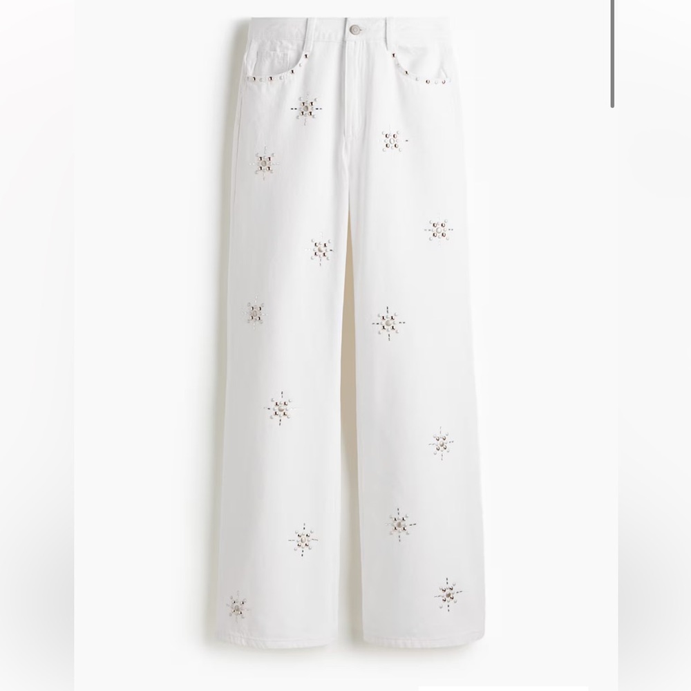 H&M White Studded Wide Leg Jeans- size 4 - Backstreet Boys outfit!